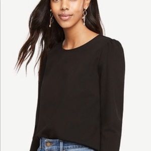 NWT size L Ann Taylor Puff Shoulder Tee